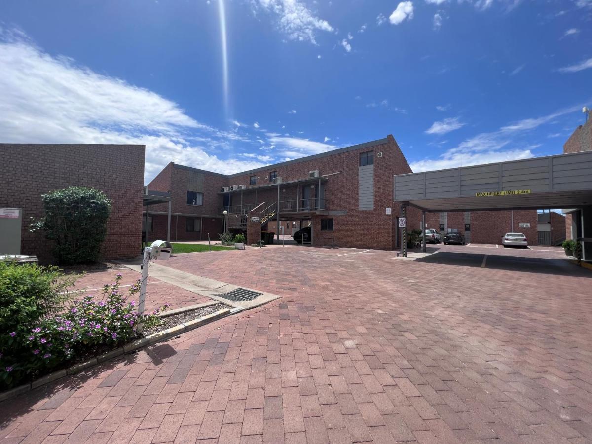 Spa Village Travel Inn Moree Dış mekan fotoğraf