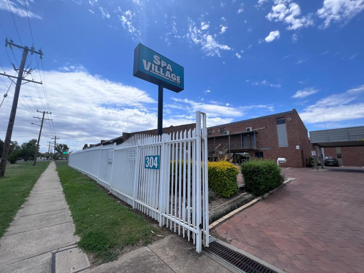 Spa Village Travel Inn Moree Dış mekan fotoğraf